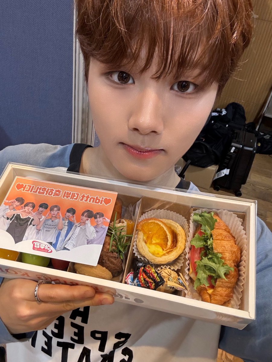 hwanwwhe's tweet photo. 컼ㅋㅋㅋㅋㅋㅋ   ㄹㅈㄷ똥깡지시절 https://t.co/wZm25d5UeQ