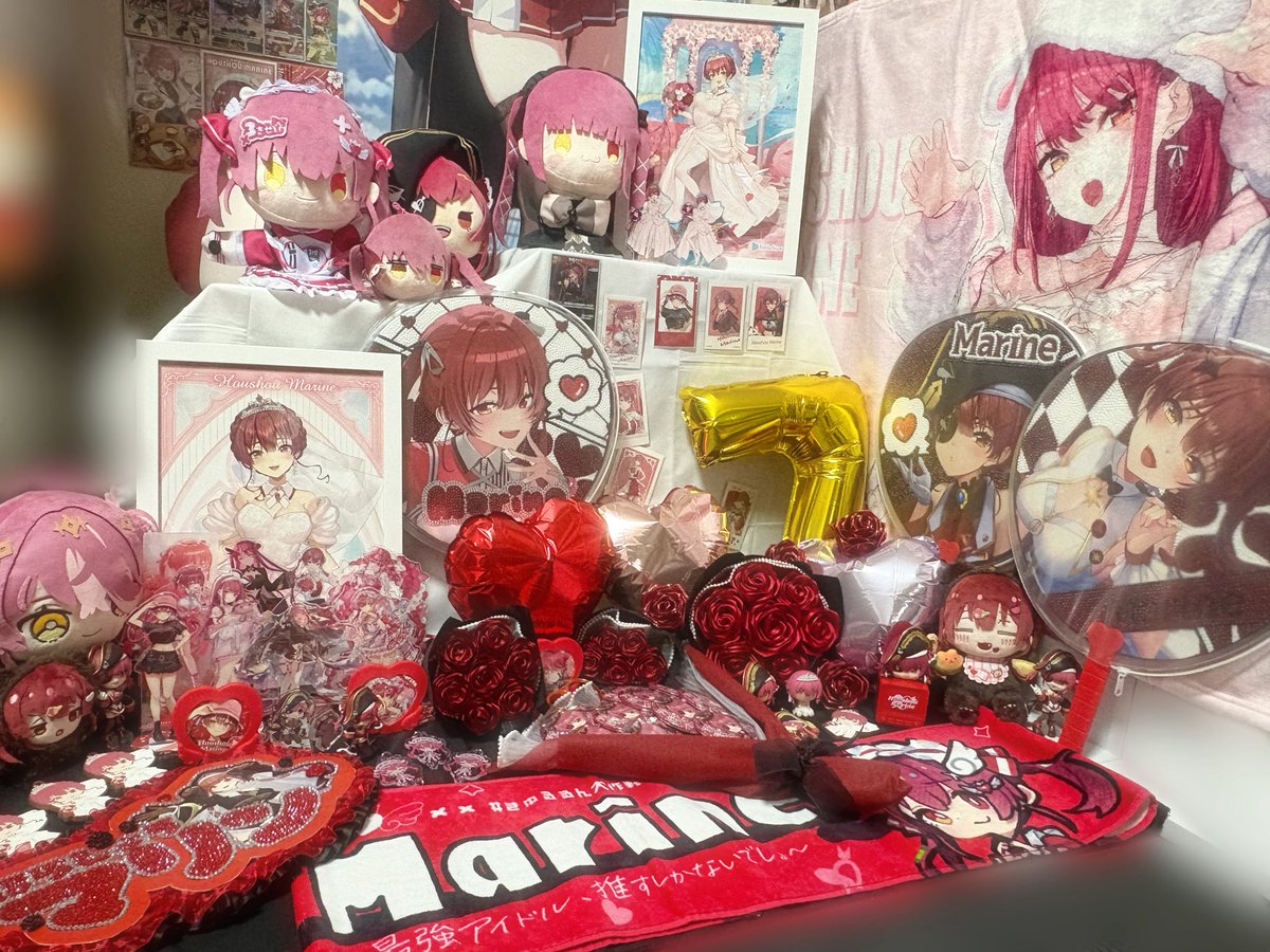 __yy__Ho's tweet photo. マリン船長、７周年おめでとうございます🎉
(生誕と似たような写真ですが😢🙏)

#宝鐘マリン7周年 
#宝鐘マリン 
#マリン船長見てください https://t.co/c3l0aDpbBG