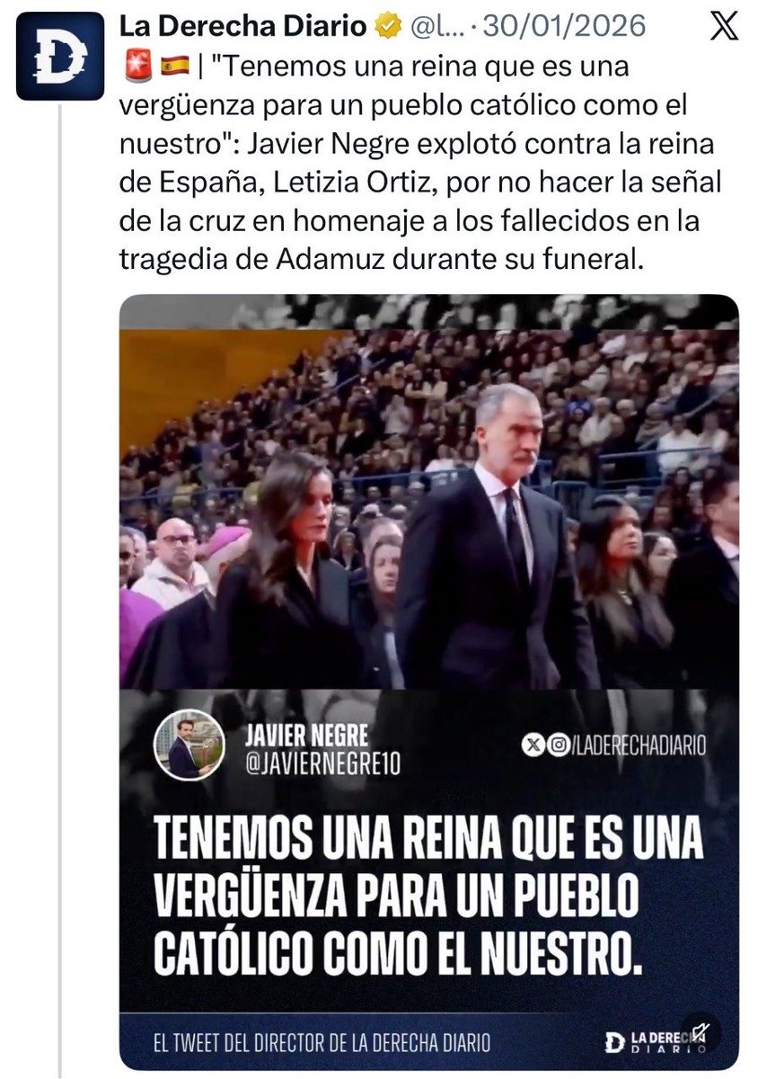 JulianMaciasT's tweet photo. Alguien está asesorando mal al rey por no avisarle que Negre es el mayor indeseable de España, además de insultarlo y despreciarlo junto a la reina, ya se fotografió en Perú y lo vuelve a hacer en Colombia. https://t.co/js965efcj6