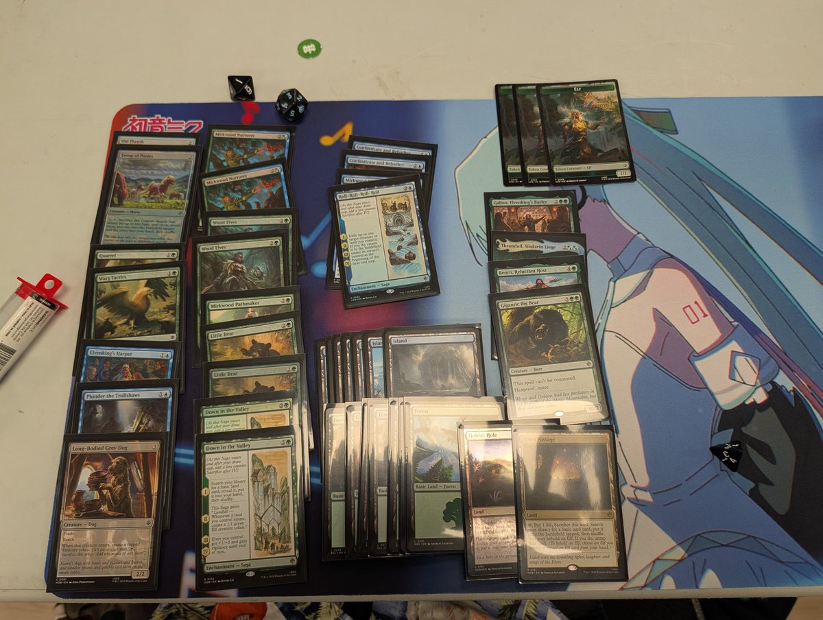 BoiledOreo's tweet photo. First day of #MTGHobbit prerelease
#hobbit #mtg #MTG開封プレゼント企画 https://t.co/opsfYUPKZu