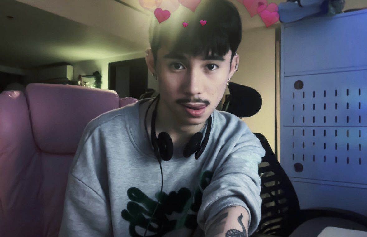 xcloeooo's tweet photo. hola

https://t.co/HiTjQUwAHq https://t.co/l6PJ1uWaLH