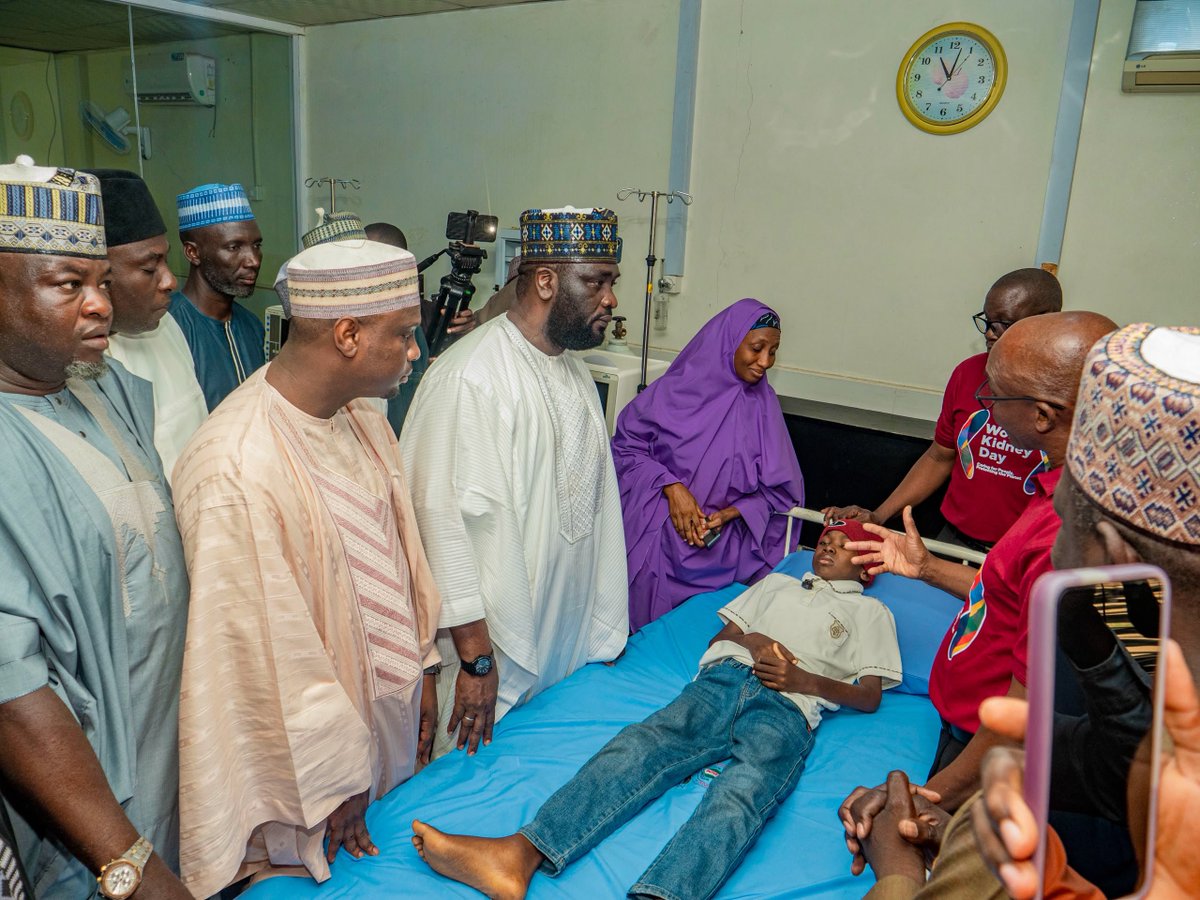 modisalihijo's tweet photo. Dialysis is not a luxury. For the patients at Modibbo Adama Teaching Hospital, it is survival.

Today, Comrade Mustapha Salihu, PhD made sure that survival was a little less difficult with free consumables delivered directly to those who need them most.

Proud to stand with a man whose actions speak louder than any announcement.
 - ASA

#MaiSolar #SalihijoY2G27 #Kainuwa2027 #KowaNamu