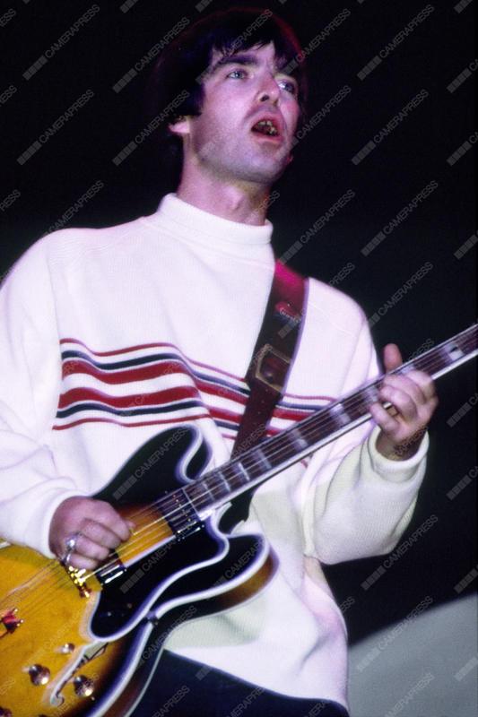 CameraPress's tweet photo. Today &amp; Tomorrow  marks the 30th Anniversary of @oasis iconic #Knebworth shows. 
Photos @stevexdouble  / @CameraPress 

#Knebworth30 #OASIS #LiamGallagher #NoelGallagher https://t.co/pKsD6WkXf1