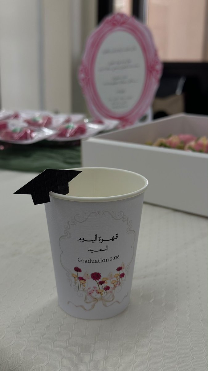 mazona202's tweet photo. الحمدلله الذي ما تم جهدٌ ولا خُتمَ سعيٌ إلا بفضله 🩷

تم مناقشة مشروع تخرجنا بعنوان : “Building an AI-Ready Database of Green Iron Oxide Nanoparticles as MRI Contrast Agents” 

تجربة جميلة وختام مميز للرحلة الجامعية 💗 https://t.co/ccp11OzAIB
