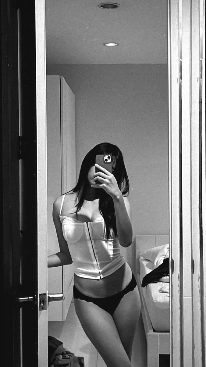 paxgtha02_'s tweet photo. Good night 🤫

21:00                                23:00 https://t.co/dZdX2R0462