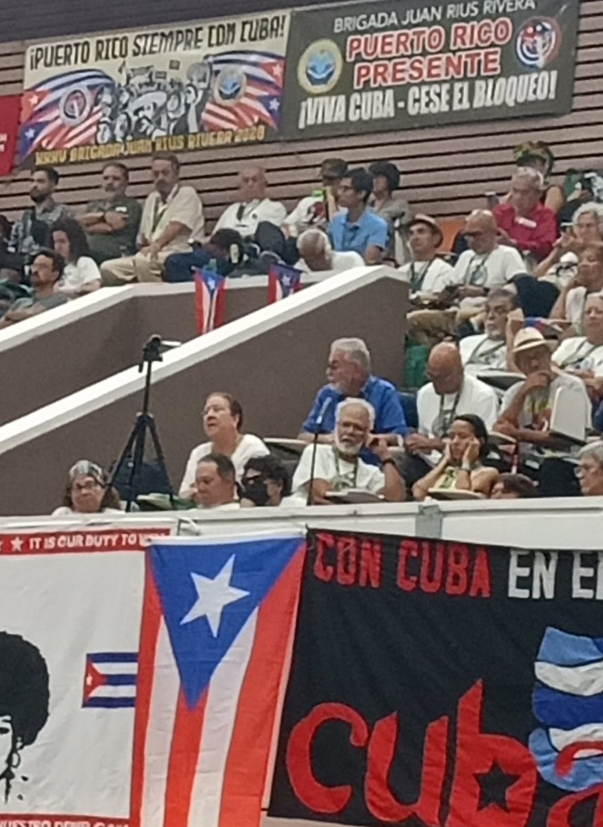 GHNordelo5's tweet photo. ¡Puerto Rico siempre con Cuba! #Cuba #100AñosConFidel #CubaNoSeRinde #CDRCuba https://t.co/TmNmATLTKm