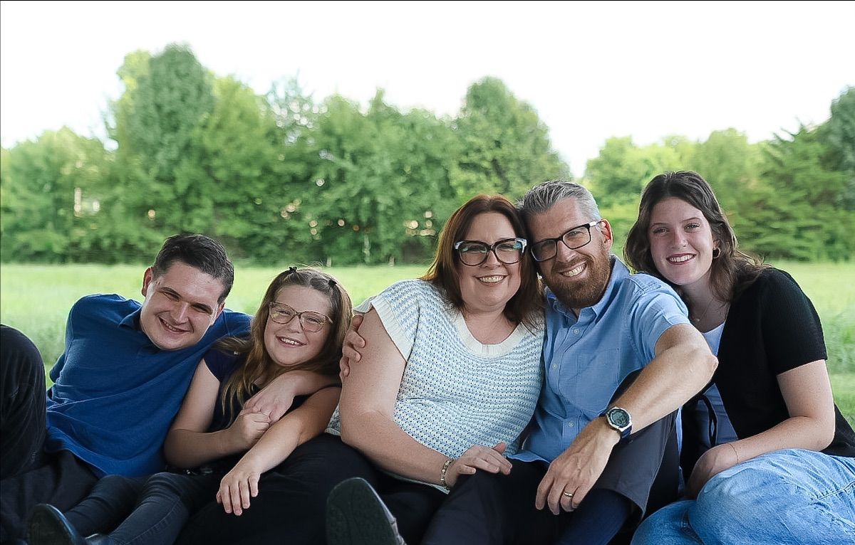 GoIMworld's tweet photo. Meet Mel &amp; Jillian Rogers. They serve with Global Initiative, training people on how to reach their Muslim friends and neighbors for Christ. They are also using English classes as a way to connect with local refugees from Syria, Afghanistan, Pakistan, and several other nations. https://t.co/icDsvlepCb