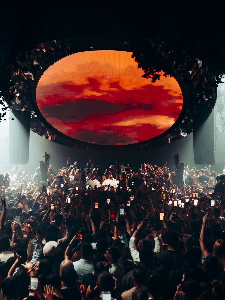 RealBlackCoffee's tweet photo. Summer ’26. Full of gratitude 🙏🏿 https://t.co/zqcP6RoW5r