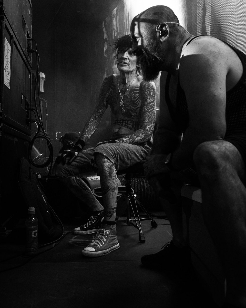 MotleyCrue's tweet photo. Back at it this week. See everyone out for Leg 2 of the #ReturnoftheCarnivalofSins tour https://t.co/b4uutpLv6u
