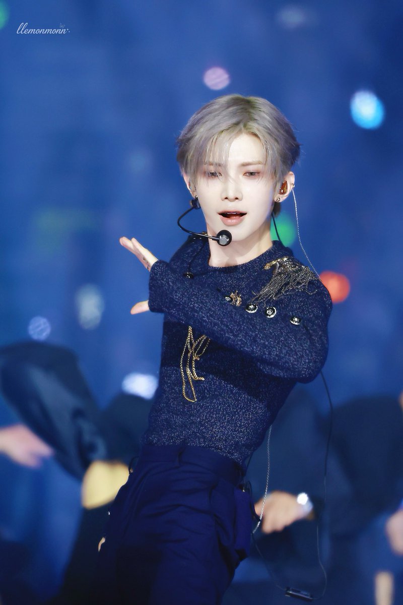 llemonmonn's tweet photo. 260809 SBS 가요대전

#에이티즈 #ATEEZ #여상 #YEOSANG #ヨサン #kpop https://t.co/UPIGLh7ZKF