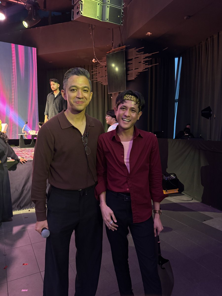 eymansaidso's tweet photo. The Chic Circle in KL. It was fun and so grateful to meet them again in person 🐆🫶🏼 https://t.co/O9Z676FDe4