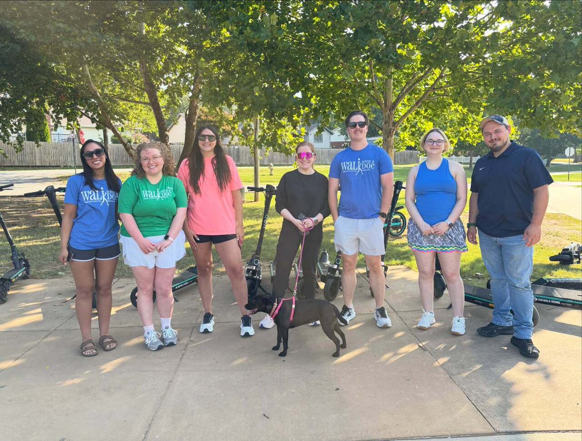 UAMS_WR_IntMed's tweet photo. Walk with the Doc is back! 🩺🌿

Join us on Friday, August 15 from 8:30–9:30 AM at the Fayetteville Trail for a morning of movement, conversation, and community. Whether you’re a patient, physician, medical student, resident, or just looking for a reason to get outside, we’d lo… https://t.co/jReq1w731n