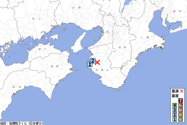 p2pquake's tweet photo. 【地震情報】08/11 06:11頃 震度2 和歌山県北部(深さ約10km、M2.9) 津波の心配なし [震度2]和歌山県湯浅町 [震度1]和歌山県由良町  https://t.co/qxeK9T5TyQ https://t.co/B2VFTnWpFQ
