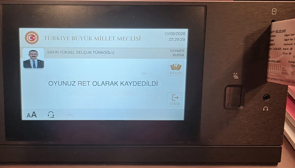YS_Turkoglu's tweet photo. SON SÖZÜ TÜRK MİLLETİ SÖYLEYECEK!

📍İhanet yasasına milletimiz adına başından beri itiraz ettik ve son iki gün de sabahlara kadar bıkmadan, usanmadan direndik. 

📍Terör örgütünü ve onun eli kanlı katillerini kutsayanlar, varsın sevinsinler. Son sözü tabi ki Türk Milleti söyleyecek!..

ONLAR HEPSİ BİZ TEK!

#ÇerçeveYasa #SevrYasası
#TerörsüzTürkiye #İhanetSüreci