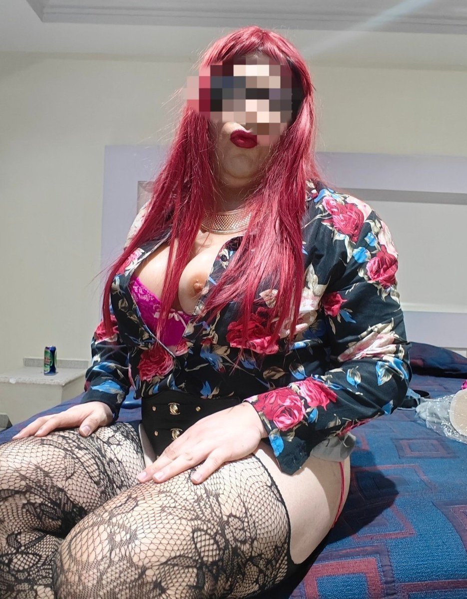 SissyYukiu's tweet photo. @bisexualescdmx @Josmarv9zr1 Yo aún no tengo historias así , pero me  encanta verme maricona, cada día tratando de mejorar y verme más sexy para ustedes.😘😘 https://t.co/PBUwWYfPHj