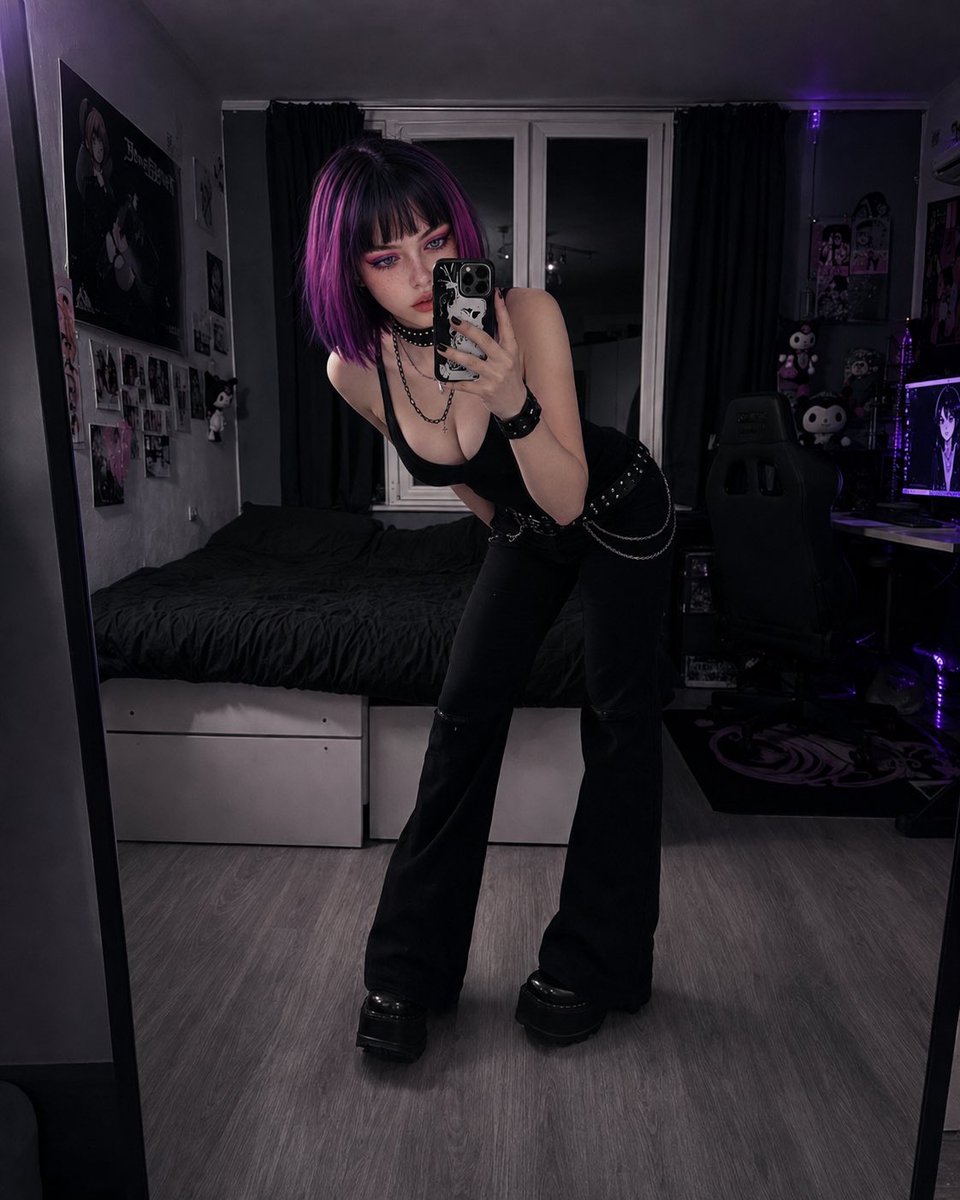 yourgfkaela's tweet photo. felt cute, might fight a final boss later https://t.co/LtkInKxcbU