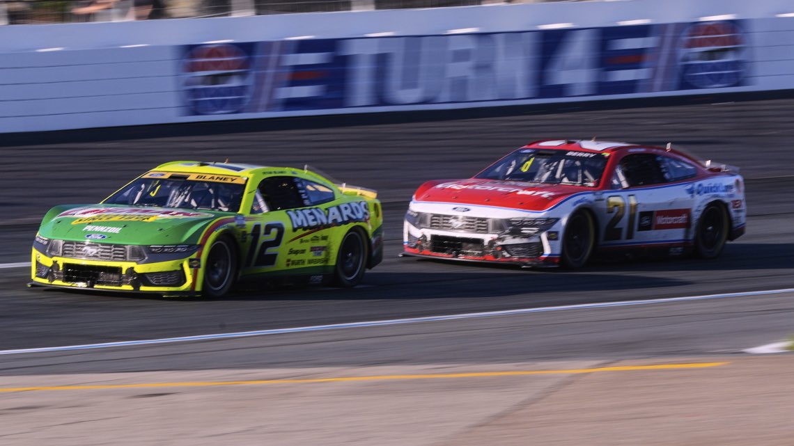 ham11in's tweet photo. To me this is still the most impressive drive of his career. To rally back after spinning out early in the race, and nearly beating Blaney and the rest of the field on pure pace doesn't get talked about enough. https://t.co/gzmj8ed72K