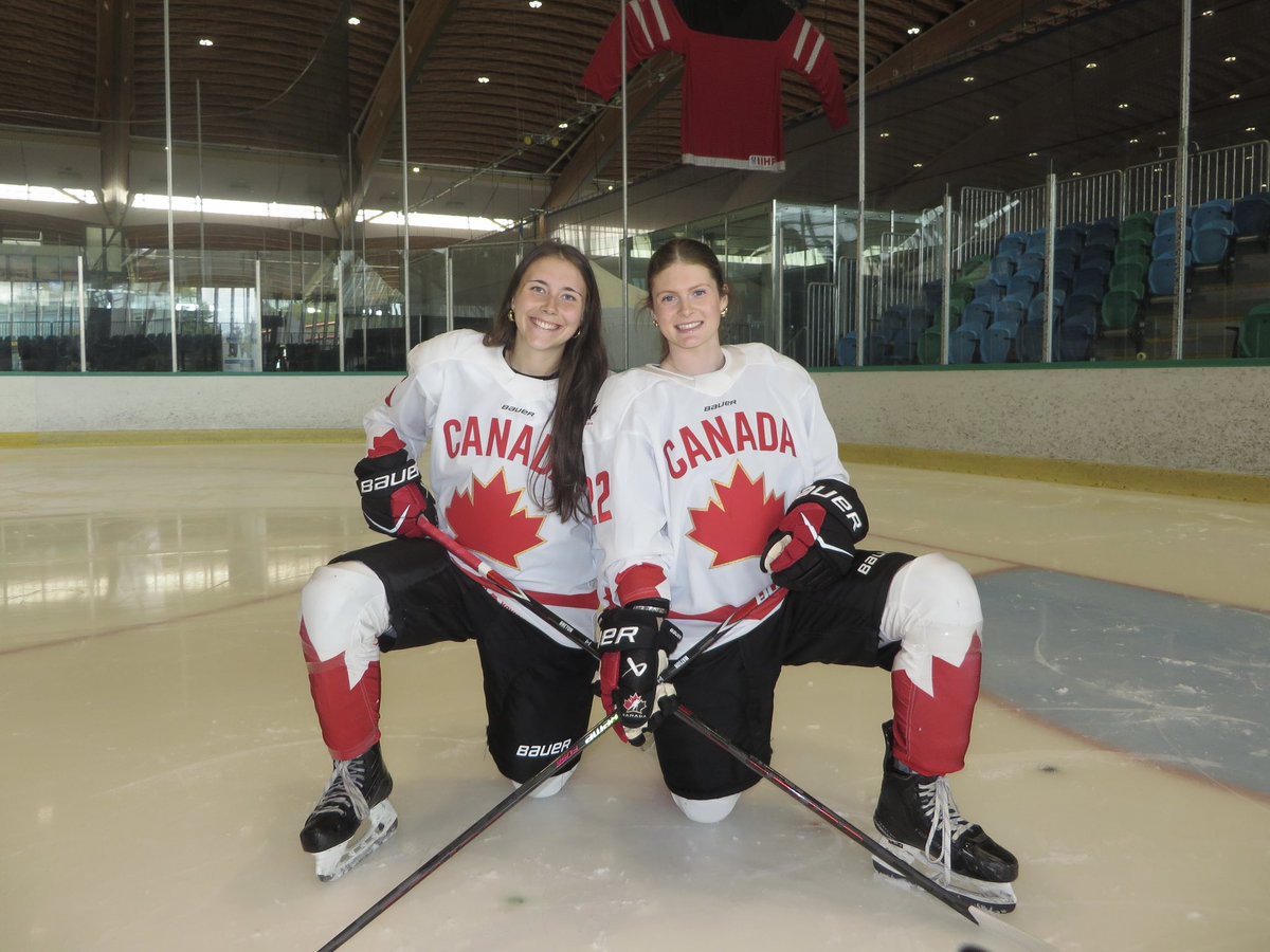 QU_WIH's tweet photo. Our Bobcats wear the maple leaf well 🇨🇦

#BobcatNation x @HockeyCanada https://t.co/Evjuhm1Kwp