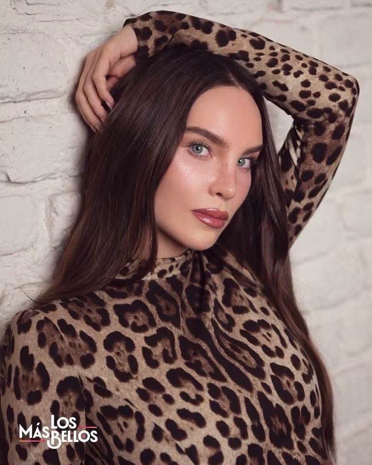 BelindaAccess's tweet photo. Spotify Update — Oyentes Mensuales:

@belindapop — 11,743,829 (+13,660) https://t.co/LdHyyRJyvV