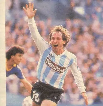fv8791's tweet photo. @SC_ESPN Era Matko? Yo pensé que por la camiseta y la pelada era Colombatti https://t.co/72k0Q6sOEO