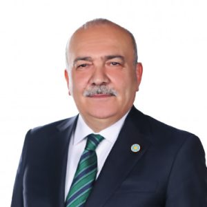 HaberMOD's tweet photo. İYİ Parti Kurumsal İlişkiler Başkanı Şükrü Kuleyin:

- Bugün İYİ Partililer, Genel Başkanımız Sayın Müsavat Dervişoğlu önderliğinde tüm Türkiye'ye şunu gösterdiler:

- Kazanmak mutlak bir zafer, kaybetmek bir son olsaydı bugün kalbimizde yaşattığımız Hz. Hüseyin değil, Yezid olurdu.

- Ben bugün Meclis'te:

- Bazen Çeğen Tepesi'ndeki Enver Paşa'yı,

- Kimi zaman "Plevne'den çıkmam" diyen Gazi Osman Paşa'yı,

- Bazen de Medine'deki Fahrettin Paşa'yı gördüm.

- En çok da "Ya İstiklal ya Ölüm" diyen, Sakarya'daki Mustafa Kemal'leri gördüm.

- "Hayır" diyen tüm vekillerin önünde saygıyla eğiliyorum...