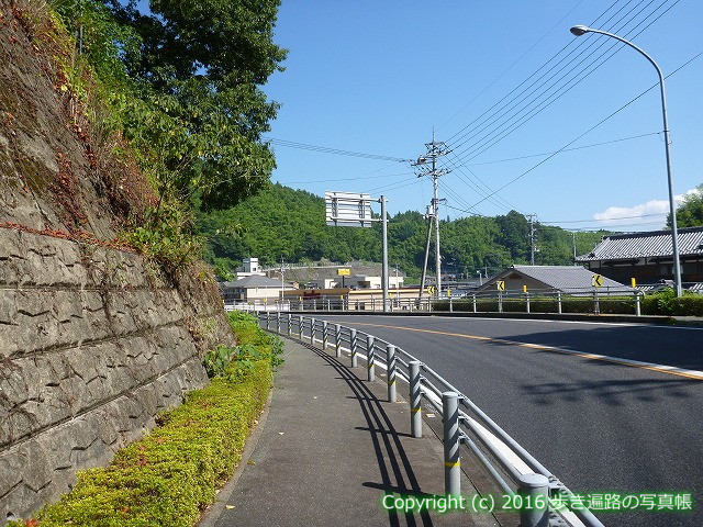 arukihenronosya's tweet photo. 四国のニュースが流れるときになる
🚶 43番 明石寺 ~ 45番 岩屋寺
🔗 この区間の記事はこちら
https://t.co/PfO0yQU6Km
📍 愛媛県大洲市
#愛媛県 #大洲市 #遍路 #四国遍路 #Ehime #Ozu #巡礼 #弘法大師 https://t.co/AGHs44jlcE