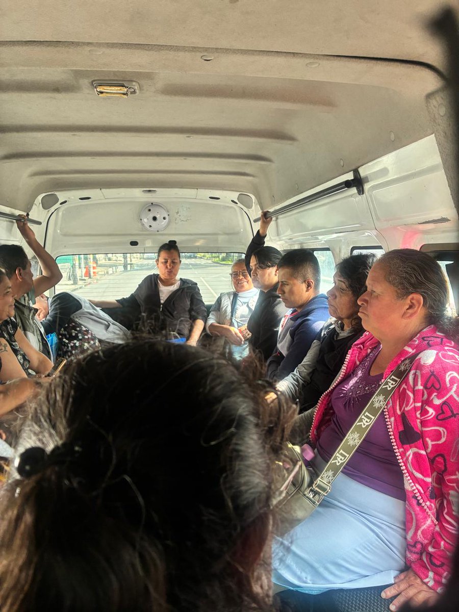 antorchaedomx's tweet photo. En Atenco y Tezoyuca, familias organizadas en Antorcha gestionan ante la CAEM proyectos de drenaje sanitario para cuatro colonias donde más de un centenar de familias utilizan fosas sépticas. Buscan avanzar hacia la construcción de infraestructura que garantice este servicio https://t.co/zaFrllVilJ