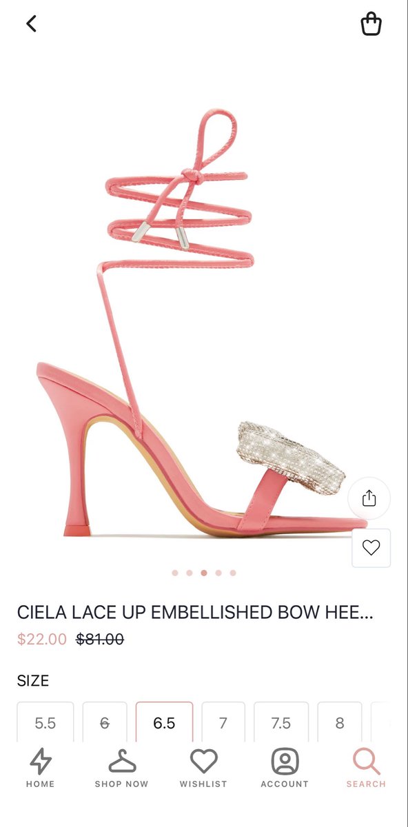 FlamingoSnake's tweet photo. These heels are literally so cute I want them so bad!! 🥺 https://t.co/RIvry8lloR