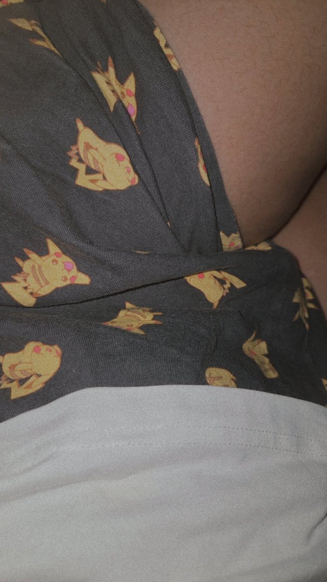 bbybbunnigirl's tweet photo. @beardlesshelmet Pikachu https://t.co/TFeZlvLkDQ