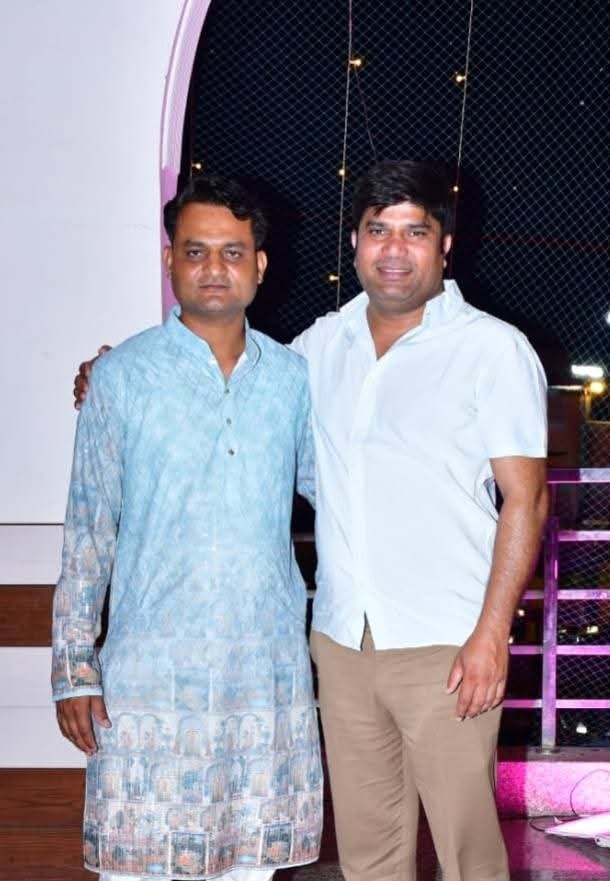 ravi6903's tweet photo. राजस्थान प्रदेश कांग्रेस कमेटी के महासचिव एवं भरतपुर, डीग प्रभारी बड़े भाईसाहब देशराज मीणा जी को जन्मदिन की हार्दिक बधाई एवं शुभकामनाएं ईश्वर आपकी सभी मनोकामनाएं पूर्ण करे ।

@DeshrajMeenaIN
#happybirthday https://t.co/rWxAnSp9r4