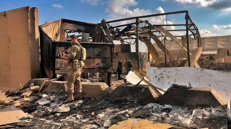 MarioNawfal's tweet photo. 🇮🇷🇺🇸 Iran has hit U.S. military assets with 2,000+ missile and drone strikes since Operation Epic Fury began, causing ~$13 BILLION in damage across 20 facilities in 8 countries, and destroying or damaging 42 U.S. aircraft.

Source: WSJ / Writer: Oliver https://t.co/J57vyEXAVA