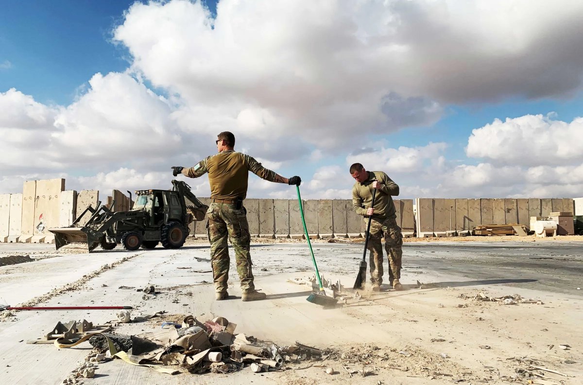 MarioNawfal's tweet photo. 🇮🇷🇺🇸 Iran has hit U.S. military assets with 2,000+ missile and drone strikes since Operation Epic Fury began, causing ~$13 BILLION in damage across 20 facilities in 8 countries, and destroying or damaging 42 U.S. aircraft.

Source: WSJ / Writer: Oliver https://t.co/J57vyEXAVA
