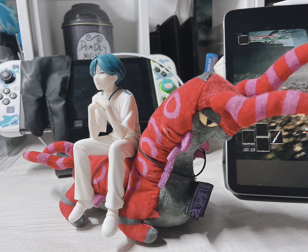 Shafu828's tweet photo. センター長に見張られる(？)ようになった
ポケモンにも乗りこなすセンター長まじセンター長 https://t.co/amv01F6s5O