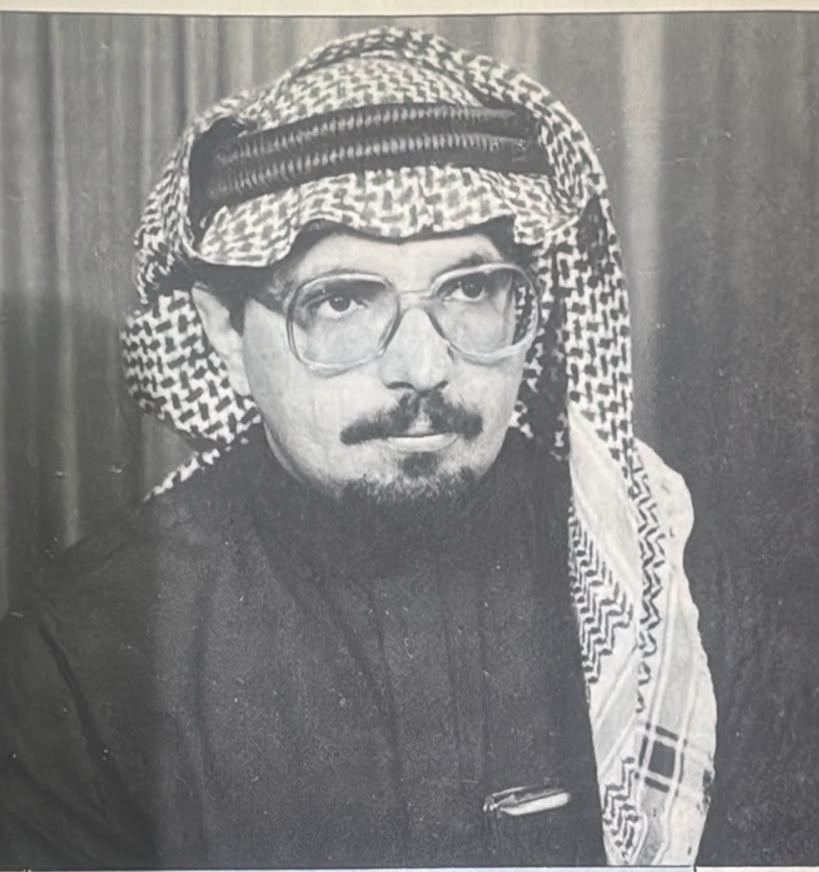 almshyqh's tweet photo. أ.علي بن صالح التويجري.. أحد رؤساء التعاون الذين لا ينساهم التاريخ
 أبو عمر..قبل توليه رئاسة #التعاون..كان شرفيًا فعّالًا..وأسهم في خدمة النادي والإشراف على لعبة كرة اليد.. وحين تولّى الرئاسة..لم تزدْه المسؤولية إلا حبًا وارتباطًا بناديه..وقربًا من جماهيره التي تحمل له حبًا واحترامًا وتقديرًا لا مثيل له.
وكانت ثمرة إخلاصه وعمله الدؤوب..وتفانيه ووقته الذي بذله من أجل #التعاون.. تحقيق إنجاز تاريخي تمثّل في صعود الفريق إلى الدوري الممتاز في موسم 1415هـ.
أبو عمر يحتل مكانة خاصة وكبيرة في قلوب الرياضيين عامة..والتعاونيين على وجه الخصوص..فقد كان نموذجًا للرجل الذي خدم ناديه بإخلاص..وترك بصمةً ستبقى حاضرة في ذاكرة #التعاون وتاريخه.
#من_ذاكرة_التعاون