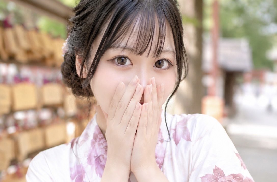 hr6m7p's tweet photo. 前垢🧊しちゃった🥹🤍
たーくさんお兄様と絡めて嬉しかったのに
またお兄様私のこと見つけてねー！！！ https://t.co/hELN79XHTl