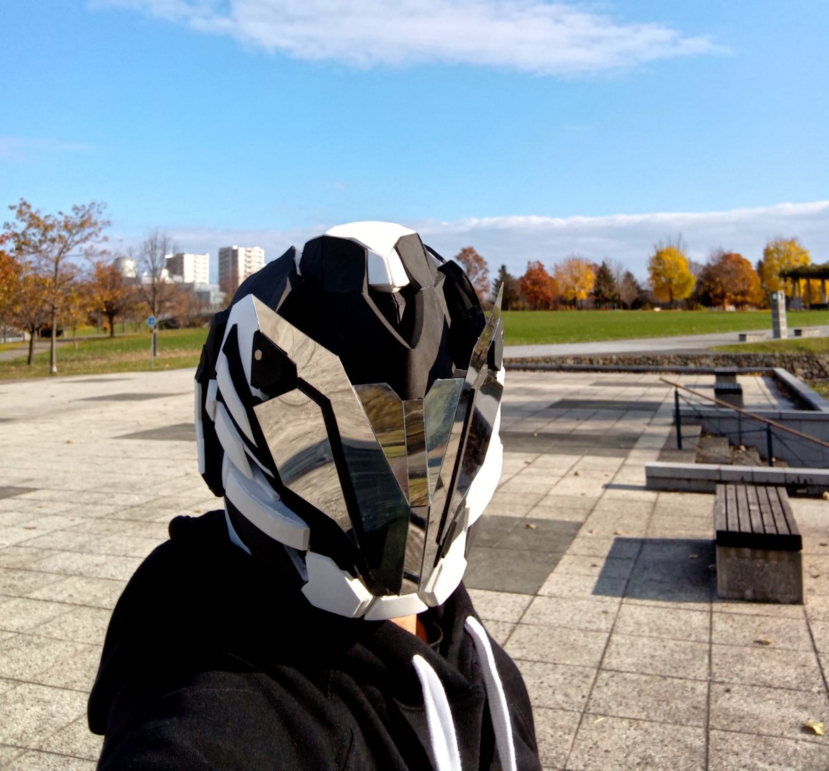 W_LIGHTNING_ tweet picture