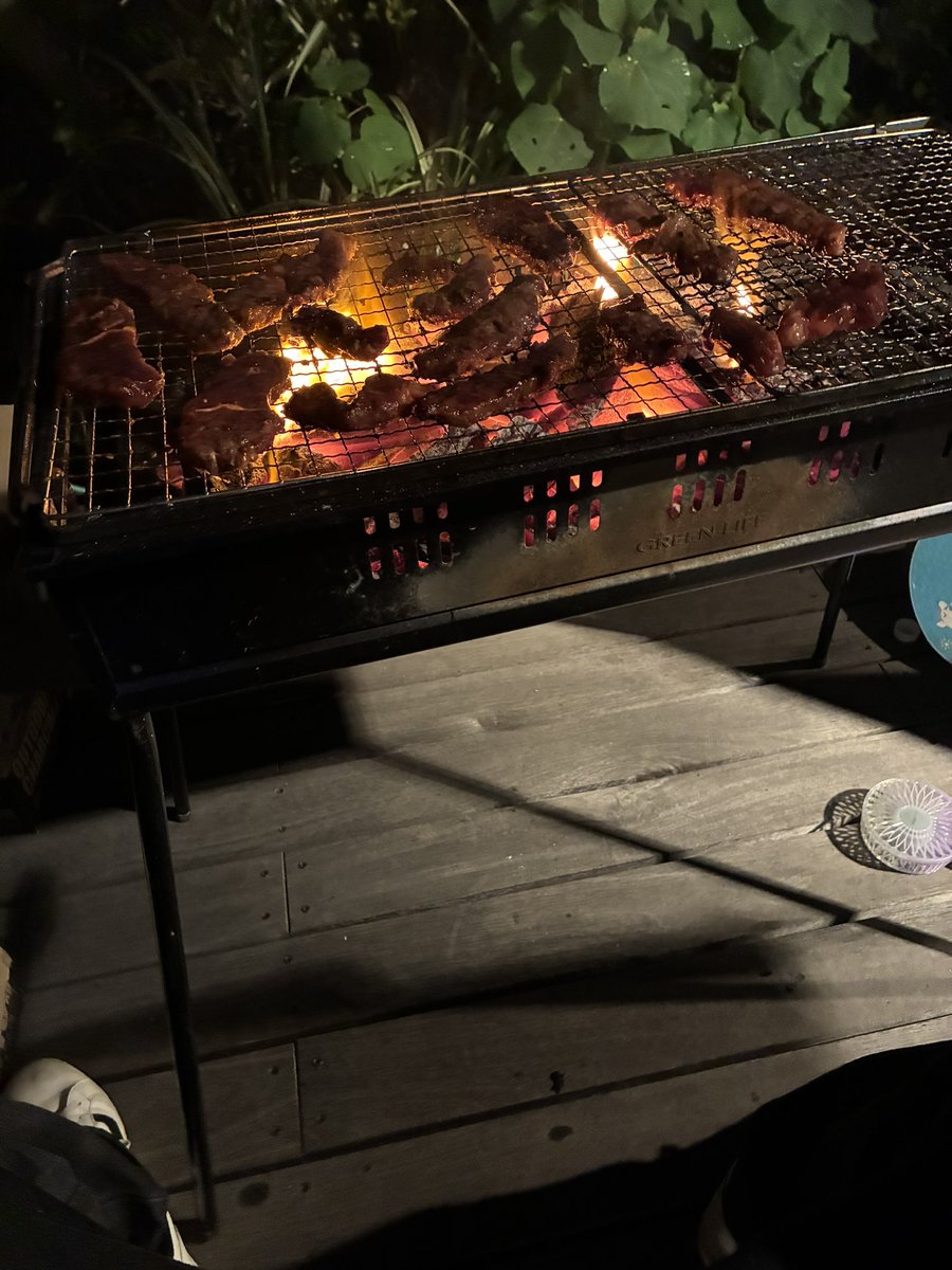 daninpancake's tweet photo. BBQしてまひた https://t.co/ld1S7eOzVP