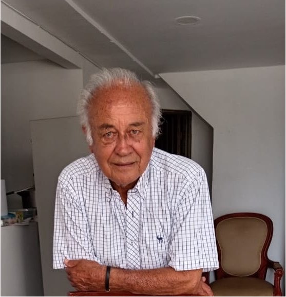 paulaamartinezr's tweet photo. Alguien en quimbaya-Armenia que me pueda ayudar para saber sobre mi abuelo Ancizar Ramírez por favor ? https://t.co/5pr2FayDjf