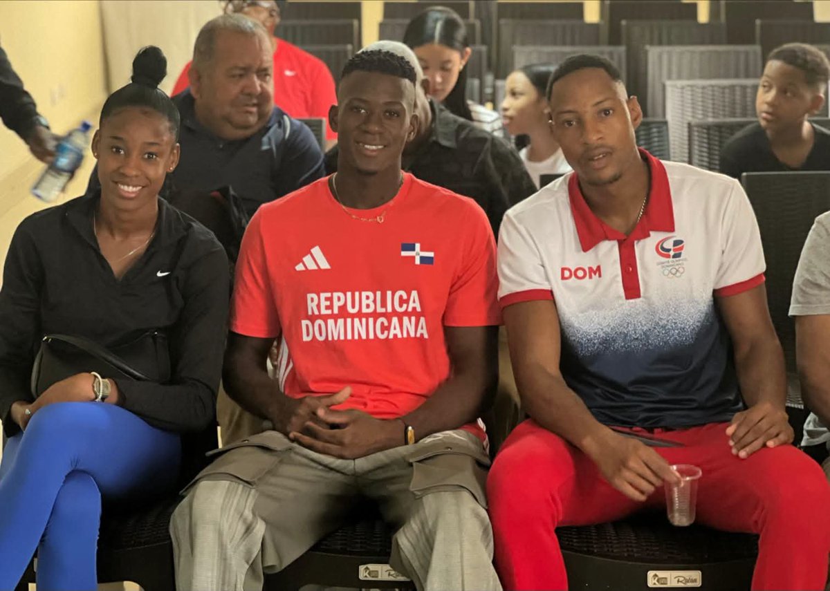 Simavisiontv's tweet photo. 🏅🇩🇴 Reconocemos el orgullo montellanense en el deporte https://t.co/BRa2cbHH8e https://t.co/jFaOGV5IDd