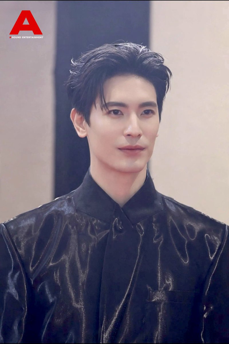 neverginger's tweet photo. ยุคมืดคืออะไรพี่ไม่รู้จัก คนที่หล่อกว่าพี่วันนี้ก็คือพี่ในวันพรุ่งนี้เท่านั้นแหละคับ

˚ ‧ #sonyuke ; #สนยุกต์ ໒꒱ ˚ https://t.co/I4b5DaWfh2