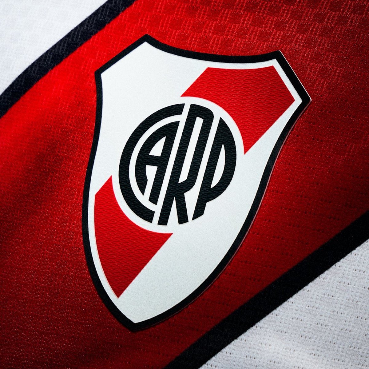 millopv's tweet photo. 🚨🤯 RIVER EN NEGOCIACIONES CON EL ÚLTIMO HEROE DE QATAR 🇶🇦.

➡️🇦🇷 River Plate esta en conversaciones avanzadas para la incorporación de Alejandro "Papu" Gómez al club Millonario.

ℹ️⚠️ No se sabe si como Cuerpo Técnico o Jugador profesional. https://t.co/OqBungt42d