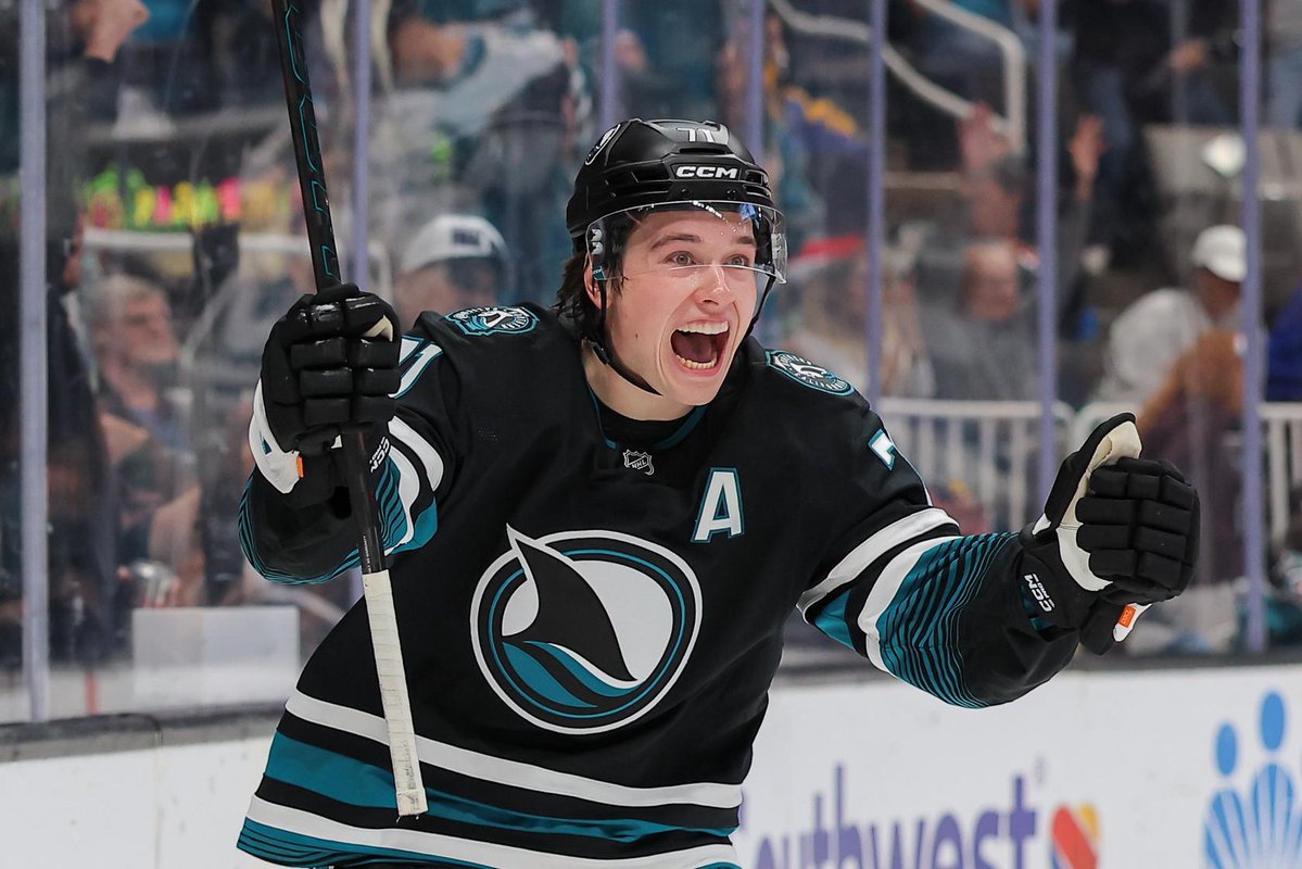SanJoseSharks's tweet photo. Bringing back Macklin Monday ™️ https://t.co/T2OXo4Hu0U