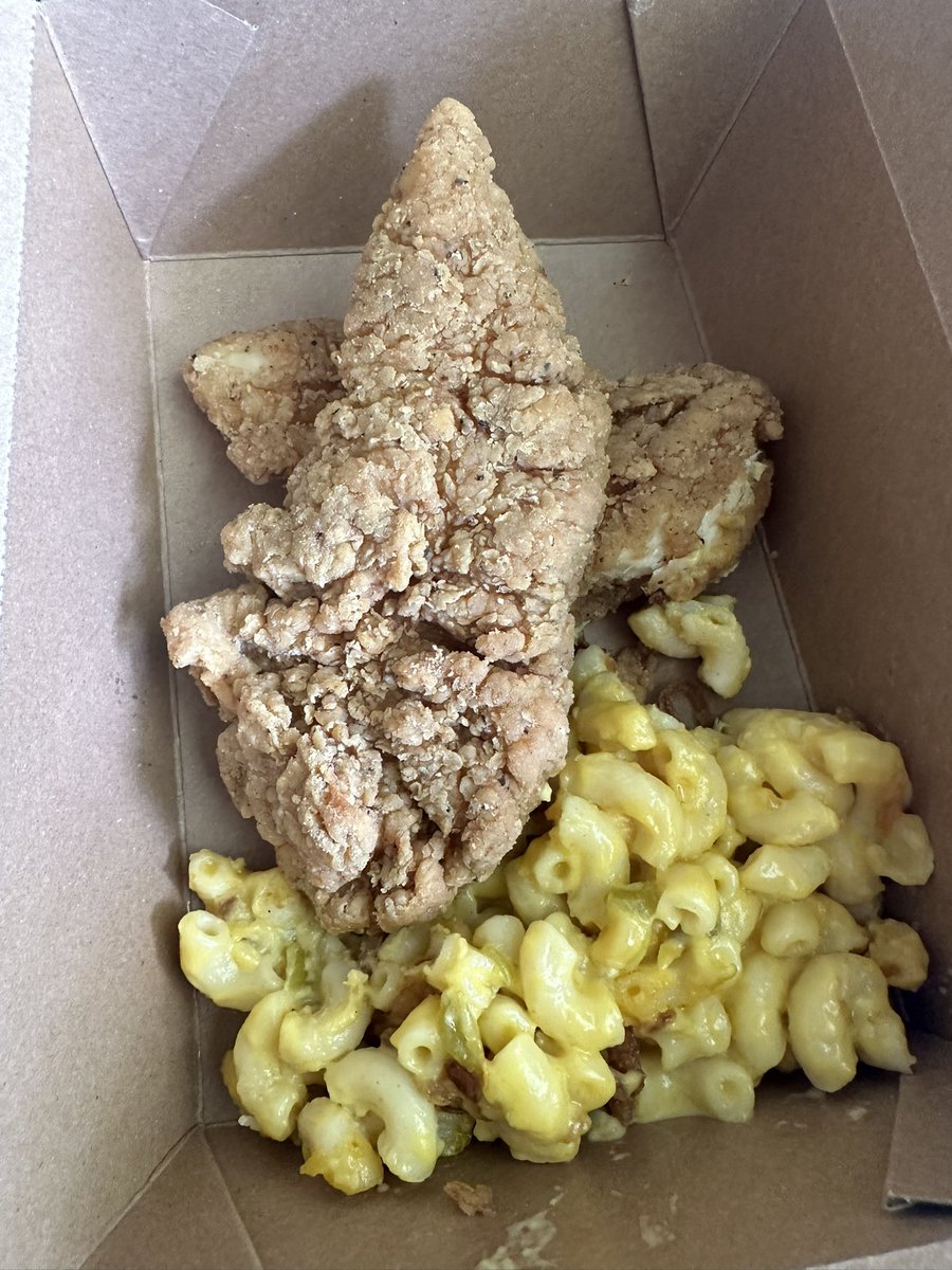 OGTrendTools's tweet photo. @traderInosuke Just got these from $KFC https://t.co/AOtONV8Gvl