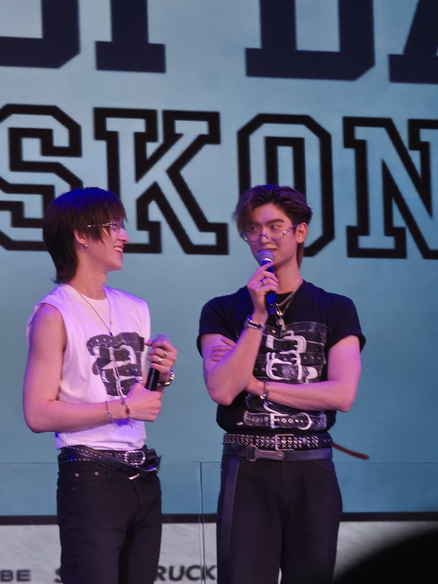shailadator's tweet photo. THOMASKONG FANMEET USA
#DMDinUSAxTMK https://t.co/aqytISTcJd
