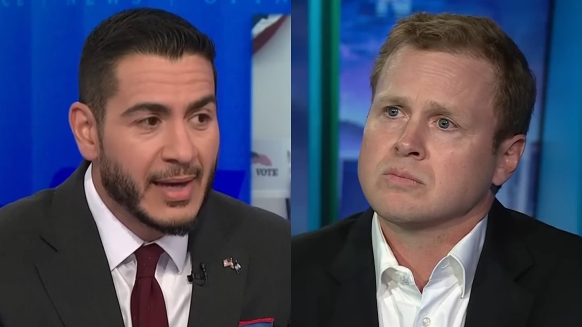 ResisttheMS's tweet photo. Spencer Pratt drops the mic on Abdul El-Sayed.

"This scammer owns 3 homes around the world LMAO." 

"Literally all of these commies are scammers LARPing as victims of capitalism because they think you’re dumb." https://t.co/X8GRy4b62f