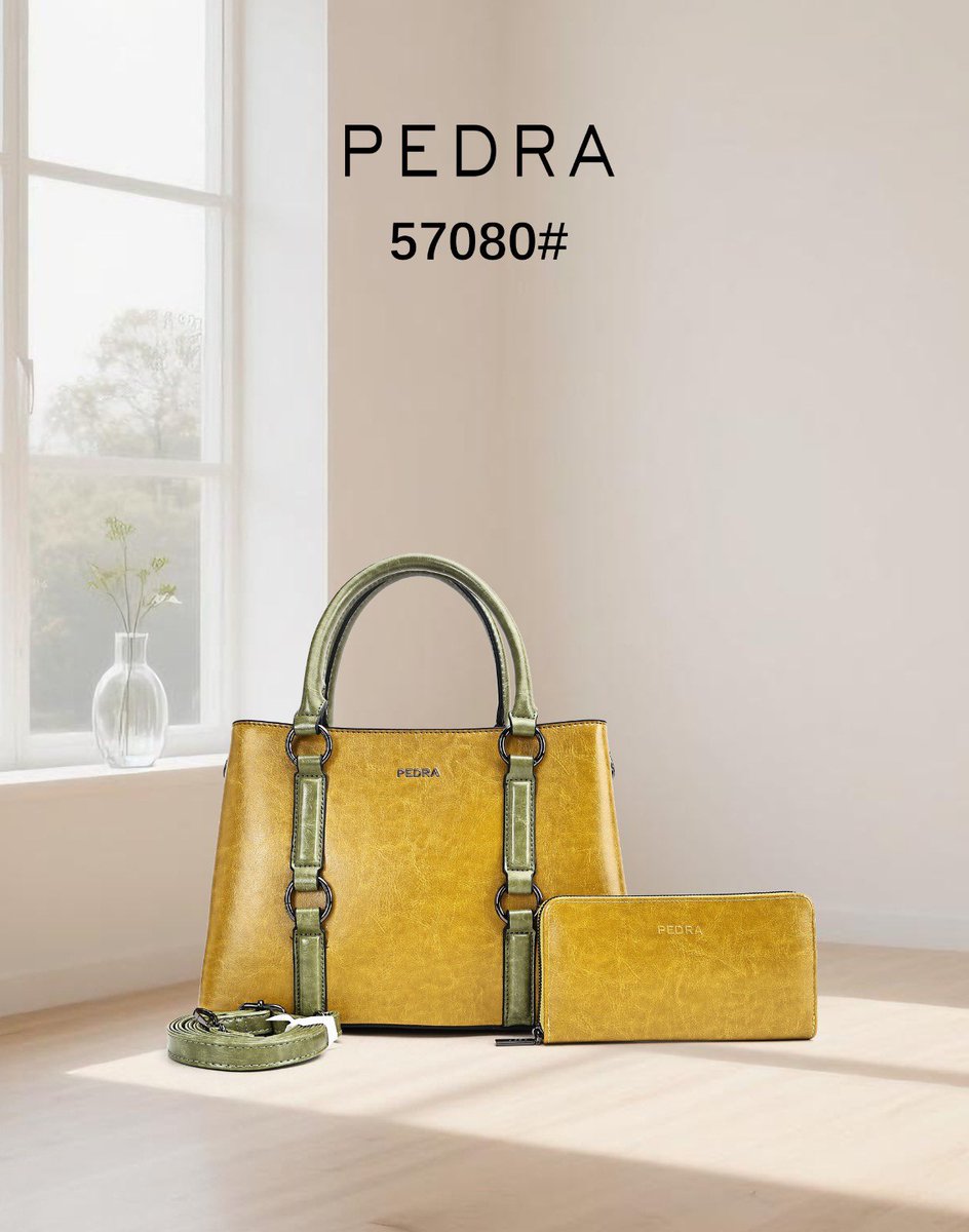 feetsnarmstore's tweet photo. 38,000 naira only

Fashionable Girlie Office Bag

Available in all colors as seen on last slide

Please click link on bio to order… https://t.co/mq9J7XMwc0