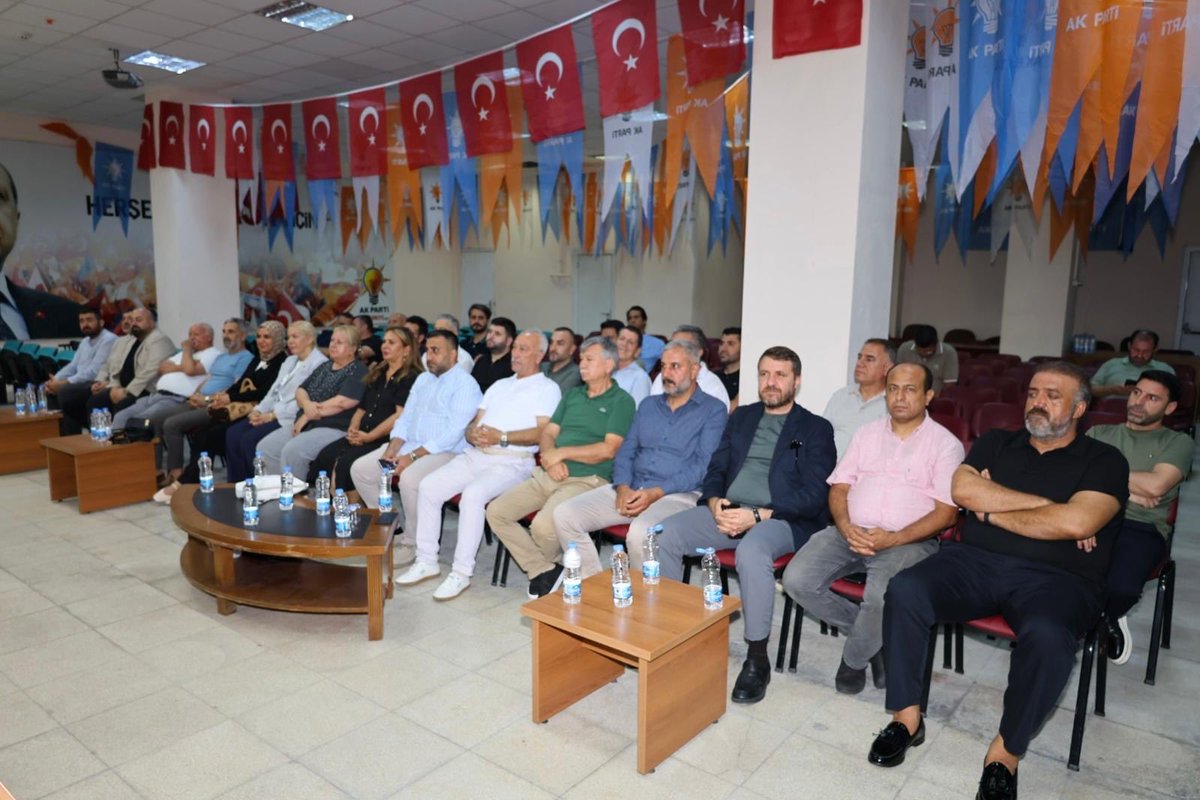 AdemAldemir33's tweet photo. 📍AK Parti Mersin İl Başkanlığı

Haftalık olağan yönetim kurulu toplantımızı gerçekleştirdik.

Hayırlara vesile olsun inşAllah

#Mersin #AKParti https://t.co/hfQ5l6mKfy