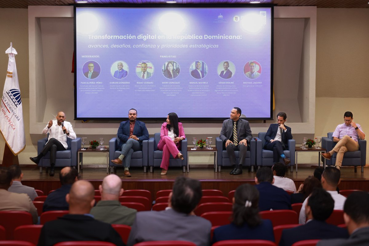 MapRDo's tweet photo. El análisis destaca en los principales habilitadores de la transformación digital, entre ellos una Infraestructura Pública Digital interoperable, conectividad nacional, el fortalecimiento de la identidad y la firma digital y el crecimiento del ecosistema de pagos digitales. https://t.co/vLhy7LIypJ