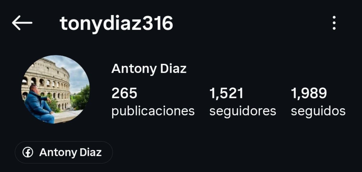 Nutgymbro's tweet photo. Que triste estar enamorado y presumas a tu novio en todas las redes sociales y resulta que el novio de camisa azul chaparrito , anda en grindr en incógnito queriendo verga .Pero que se puede esperar si su anterior pareja lo dejo por lo mismo @Grindr https://t.co/L5BSExjQuK
