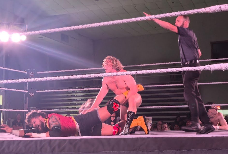CarlosStoneking's tweet photo. Chuck is a wrestlers wrestler and deserves all the credit in the world #NXTMelbourne #WWE #WWENXT https://t.co/o9Gc7YIxZL